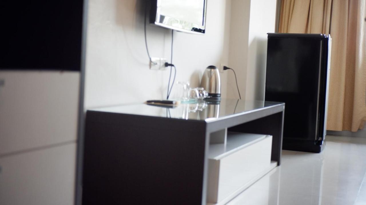 14 Living Hotel Bangkok Luaran gambar