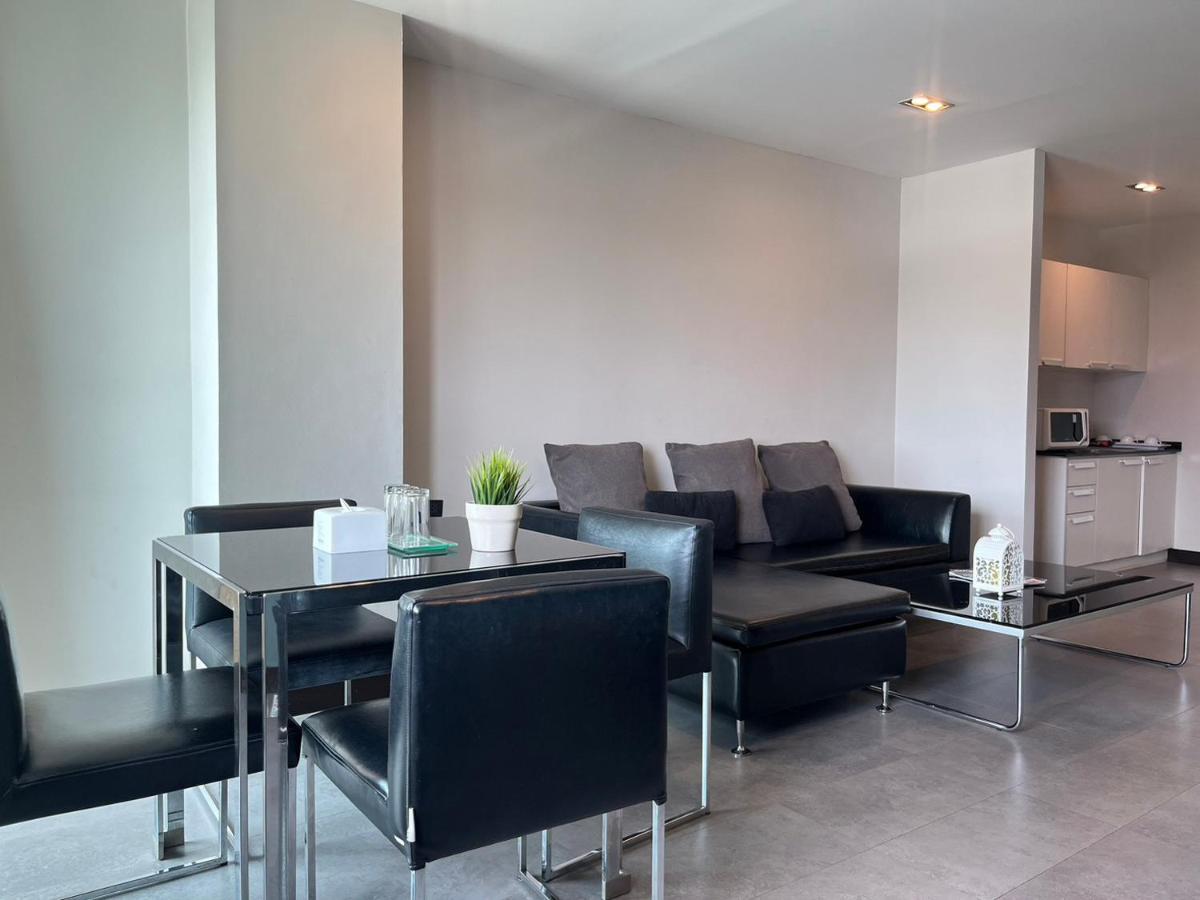 14 Living Hotel Bangkok Luaran gambar