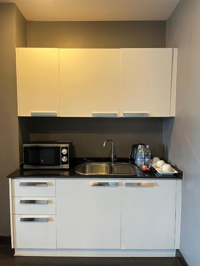 14 Living Hotel Bangkok Luaran gambar