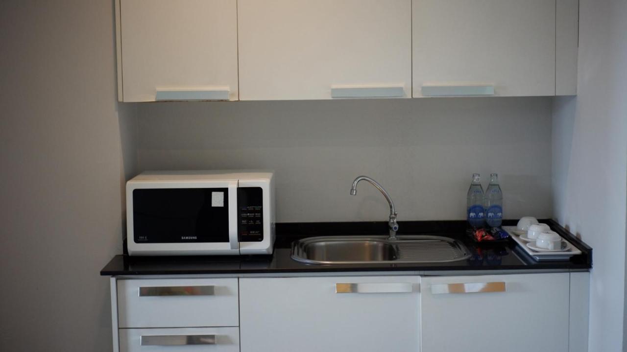 14 Living Hotel Bangkok Luaran gambar