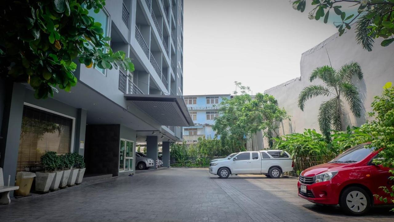 14 Living Hotel Bangkok Luaran gambar