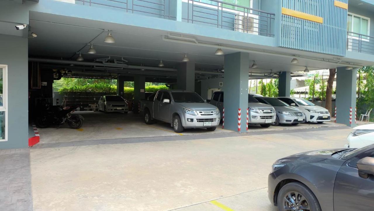 14 Living Hotel Bangkok Luaran gambar