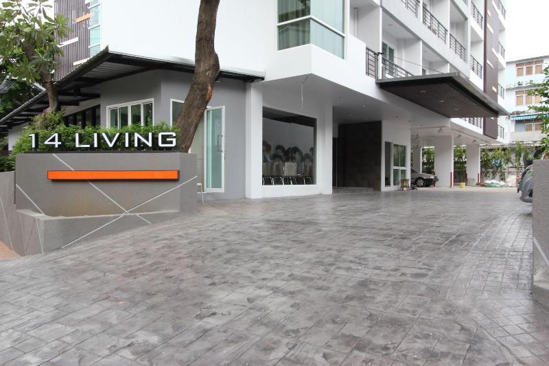 14 Living Hotel Bangkok Luaran gambar